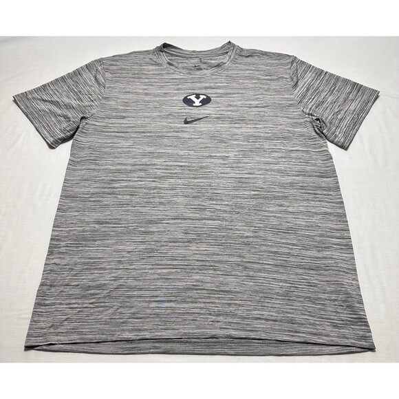 Yale Nike Dri Fit Shirt Mens Size Large College Bulldog Center Swoosh NCAA Team - Picture 1 of 8
